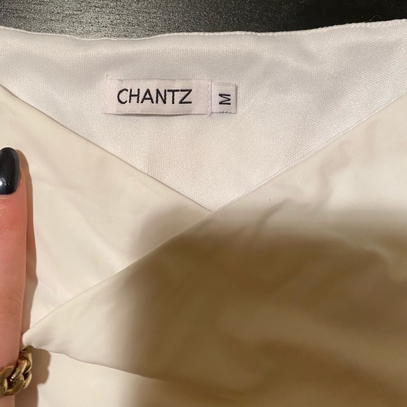 WHITE CUTOUT DRESS - Picture 2 of 2